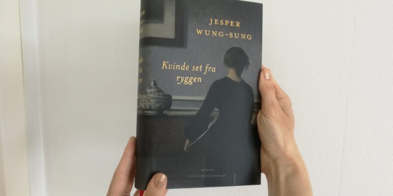 kvinde set fra ryggen wung-sung