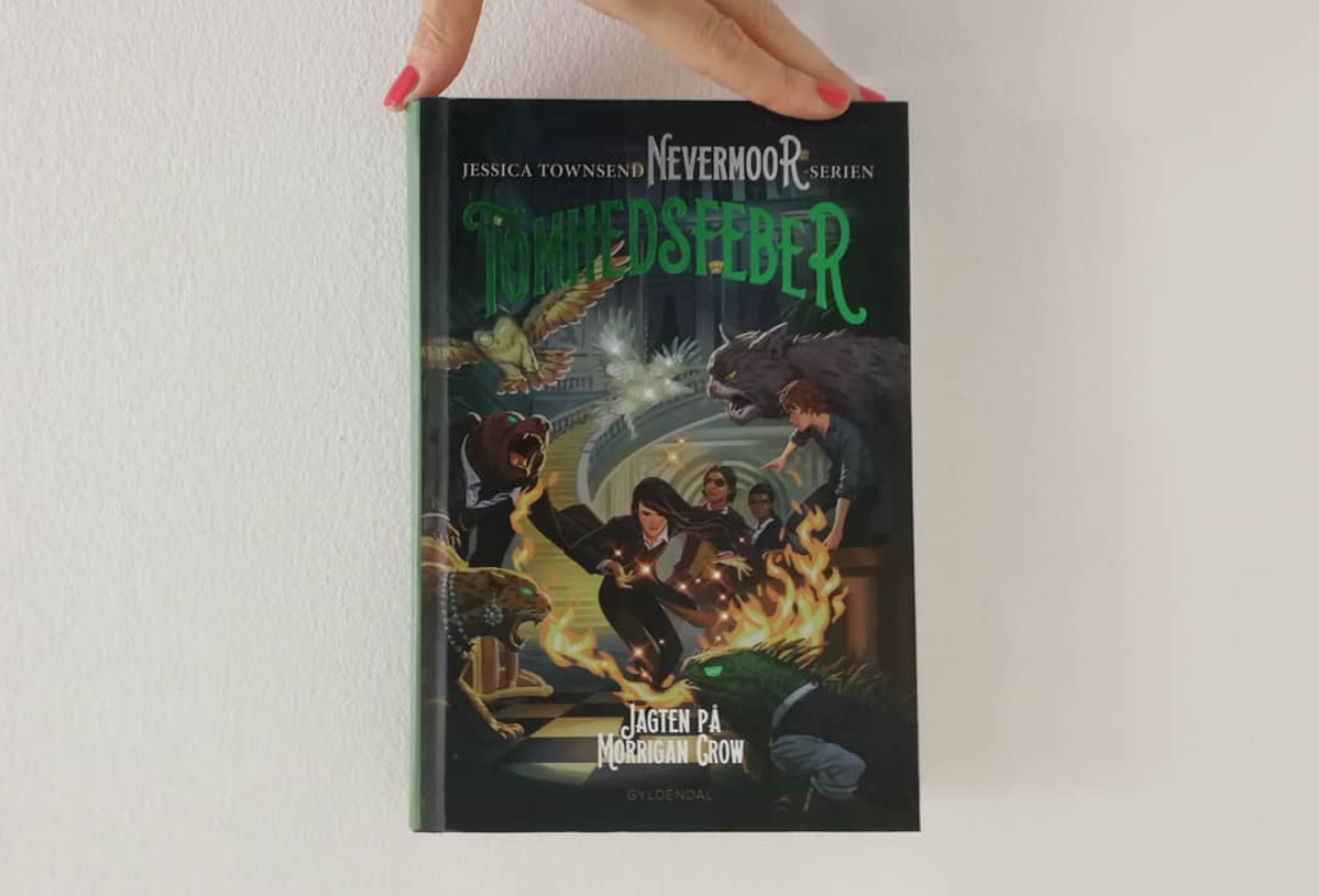 jessica townsend tomhedsfeber nevermoor gyldendal anmeldelse
